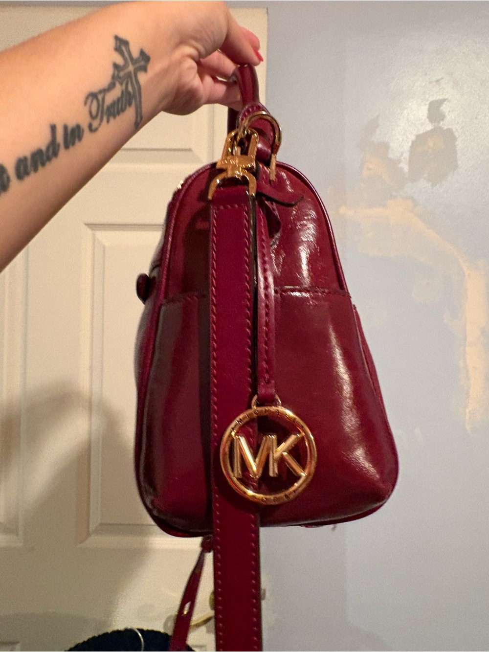 Michael Kors Rare Lorimer Satchel Burgundy/Deep Berry w/ Gold Accents NEW - Picture 6 of 9